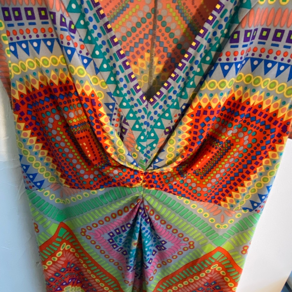Multi-colored geometric print dress
